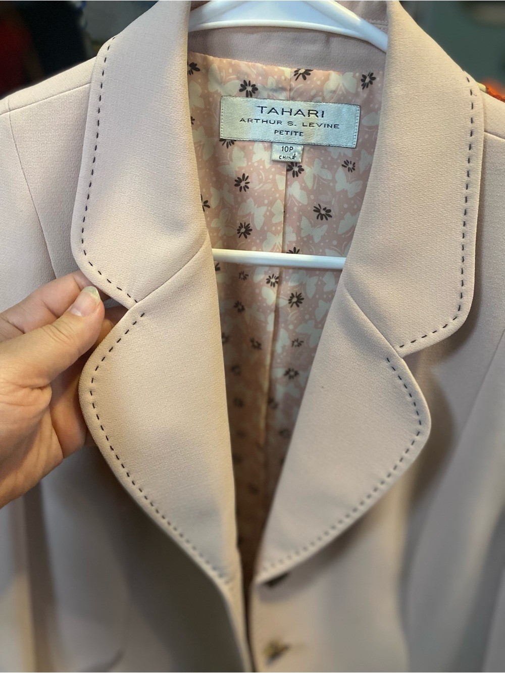 Tahari ASL Light Pink Scalloped Collar Blazer - Picture 5 of 10